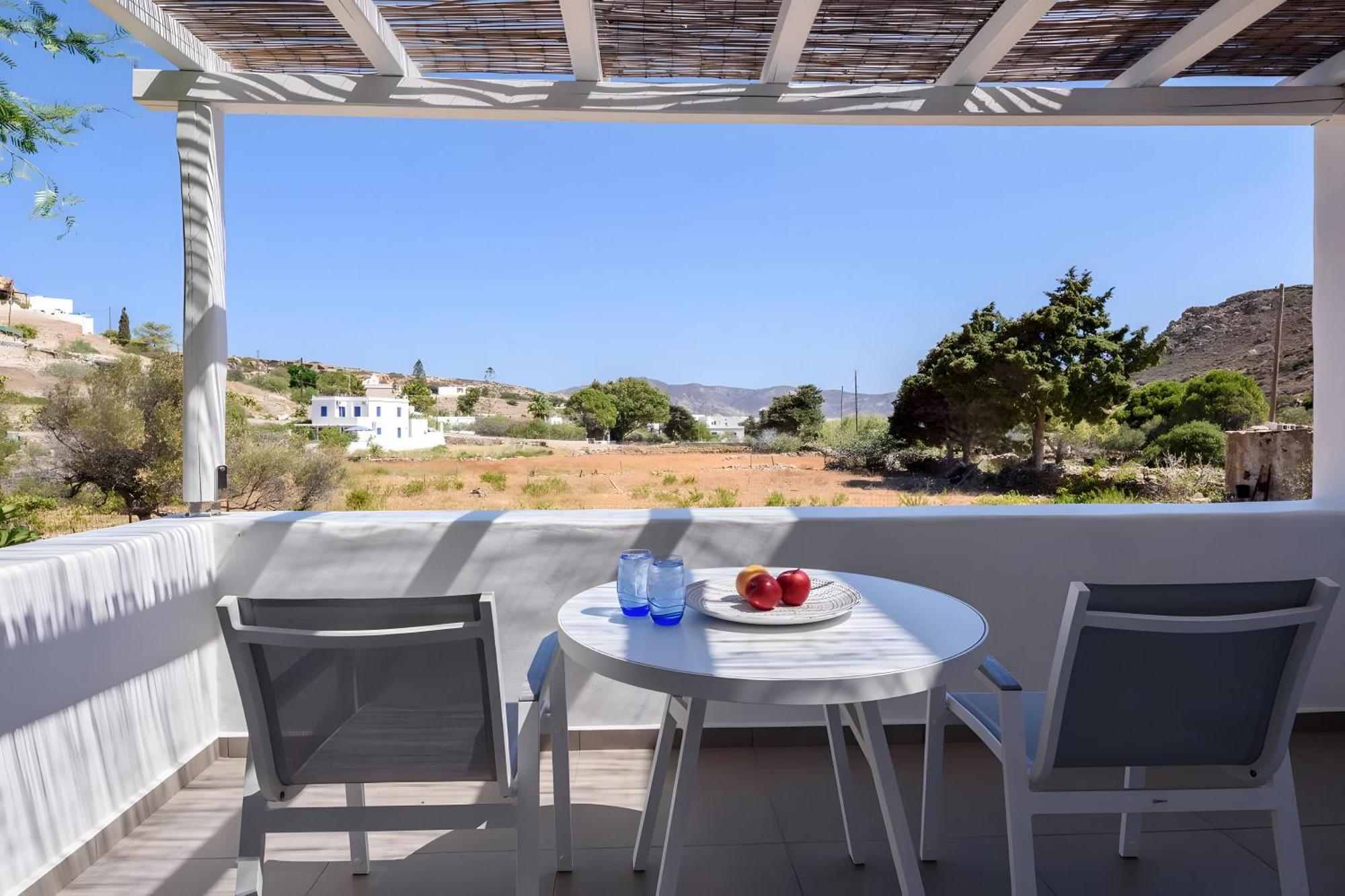 Maisonette No 3 90 Squares Meters Đảo Đảo Kimolos Ngoại thất bức ảnh